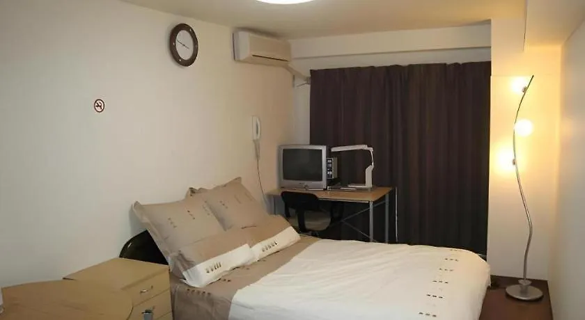 Hotel Hilltop Wako 2*, Tokyo Japan