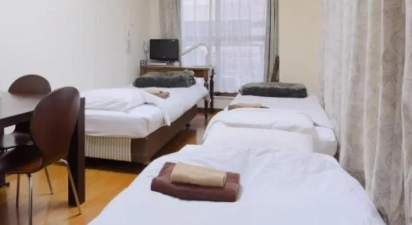 Hotel Hilltop Wako