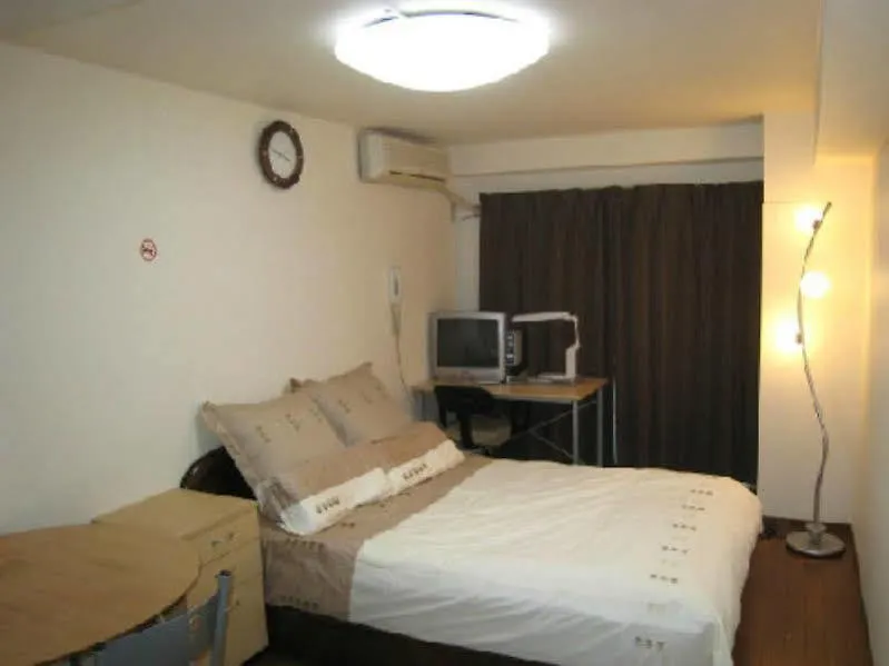 Hotel Hilltop Wako